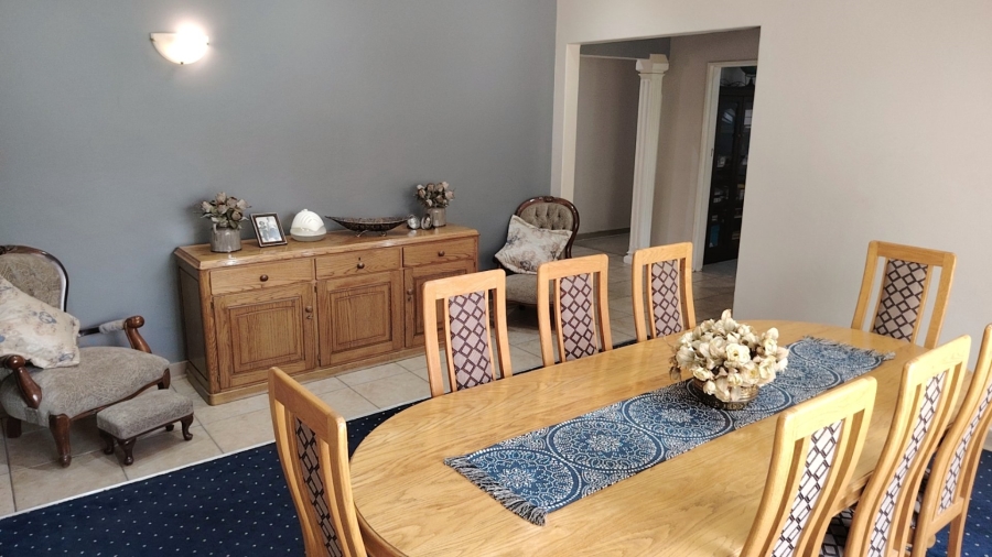 3 Bedroom Property for Sale in Roosheuwel North West